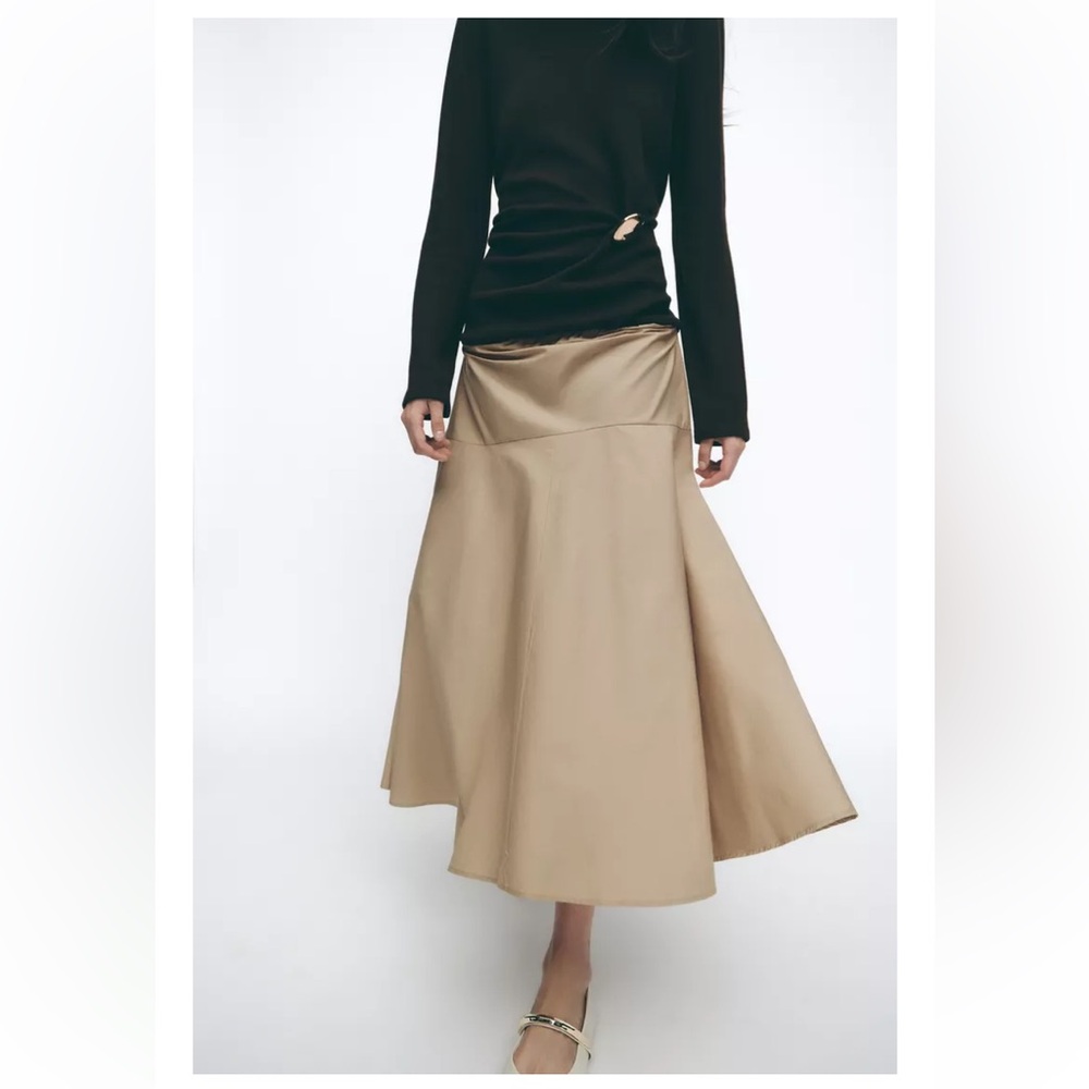 Zara Beige Midi Flared Skirt
